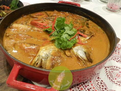 Fish curry and vegetables