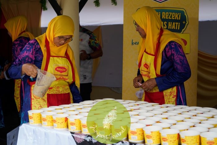 MAGGI® Reinforces Commitment Of 20 Years, Uplifting Communities During Ramadan Through Cherished Bubur Lambuk Tradition